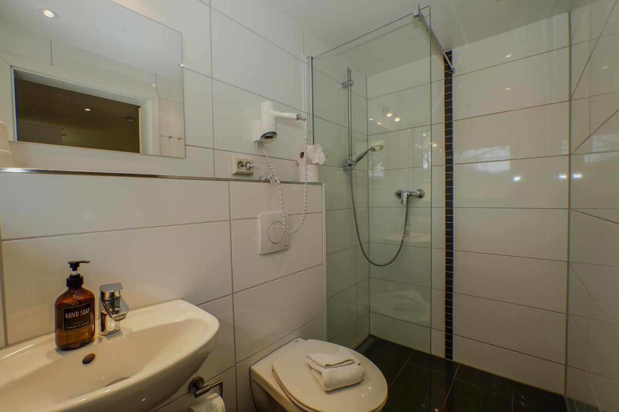 Pension Middel Binz Esterno foto