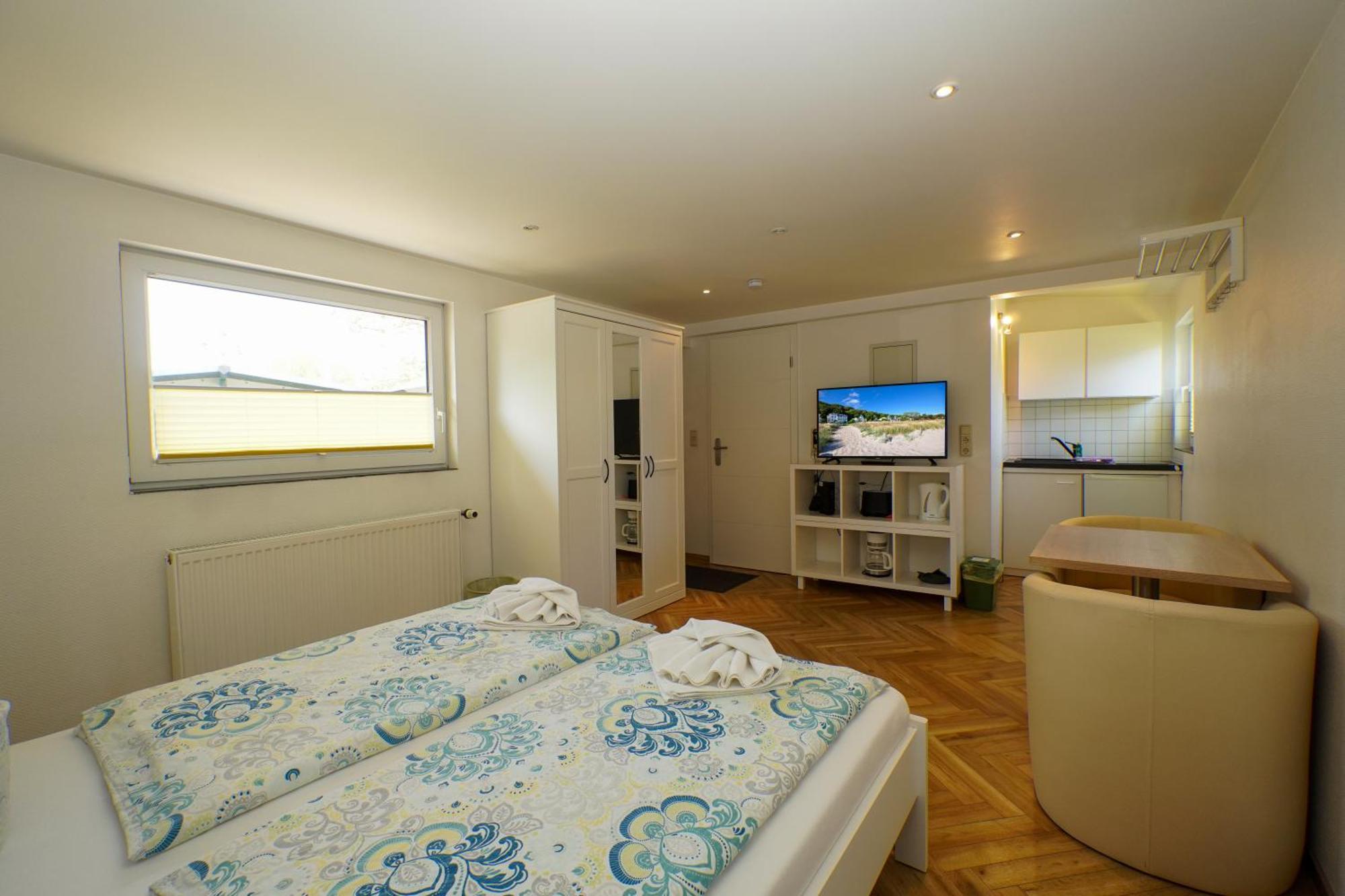 Pension Middel Binz Esterno foto