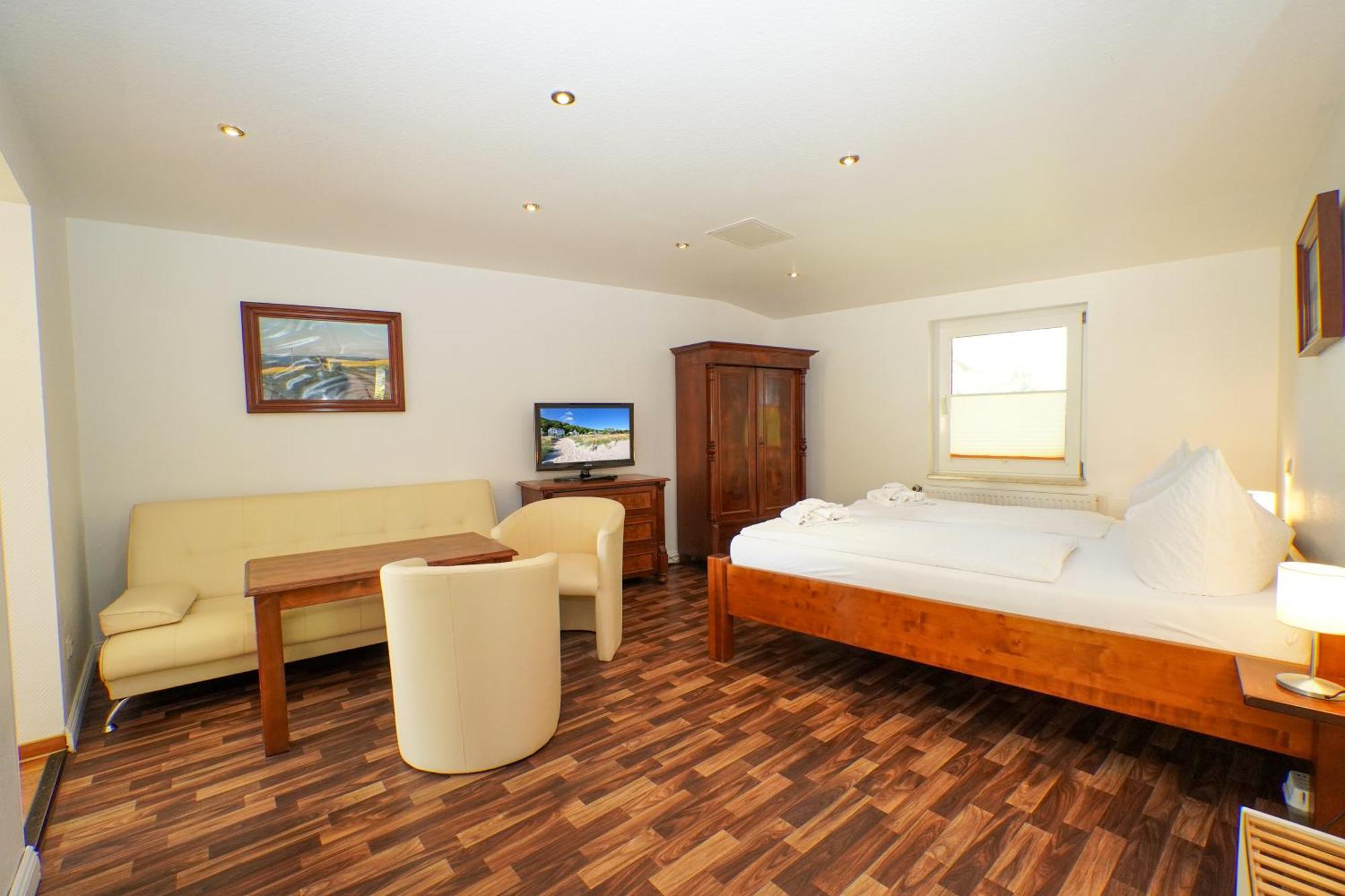 Pension Middel Binz Esterno foto